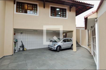 Casa à venda com 164m², 3 quartos e 3 vagasÁrea de Serviço e Garagem