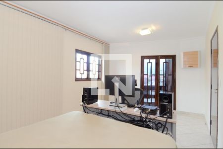 Casa à venda com 164m², 3 quartos e 3 vagasQuarto 3 - Suíte