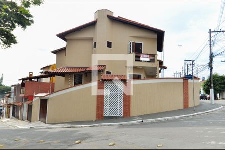 Casa à venda com 164m², 3 quartos e 3 vagasFachada