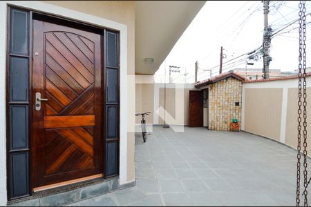 Casa à venda com 164m², 3 quartos e 3 vagasEntrada Social