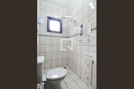 Casa à venda com 164m², 3 quartos e 3 vagasBanheiro da Suíte 1