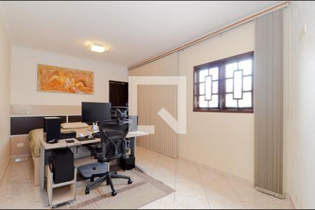 Casa à venda com 164m², 3 quartos e 3 vagasQuarto 3 - Suíte