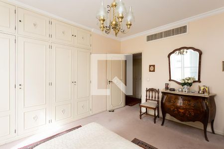 Apartamento à venda com 500m², 4 quartos e 3 vagas Apartamento à venda com 500m², 4 quartos e 3 vagasSuíte 1