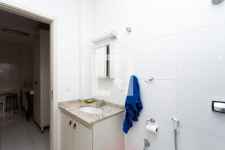 Apartamento à venda com 500m², 4 quartos e 3 vagas Apartamento à venda com 500m², 4 quartos e 3 vagasBanheiro de Serviço