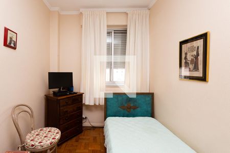 Apartamento à venda com 500m², 4 quartos e 3 vagas Apartamento à venda com 500m², 4 quartos e 3 vagasQuarto de Serviço 2