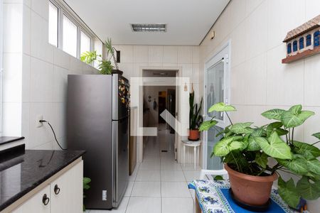 Apartamento à venda com 500m², 4 quartos e 3 vagas Apartamento à venda com 500m², 4 quartos e 3 vagasCozinha