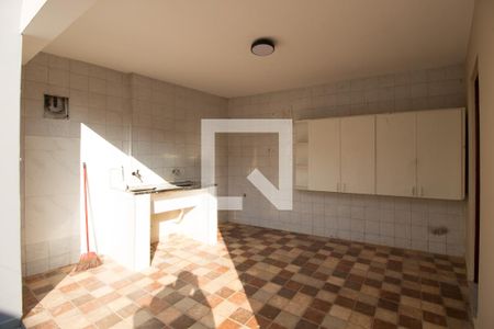Casa à venda com 240m², 4 quartos e 4 vagasLavanderia