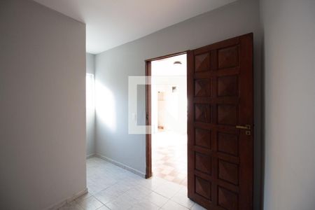 Casa à venda com 240m², 4 quartos e 4 vagasQuarto de Serviço