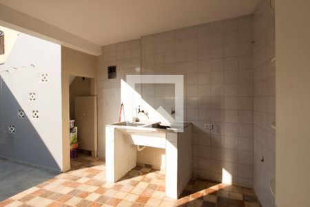 Casa à venda com 240m², 4 quartos e 4 vagasLavanderia