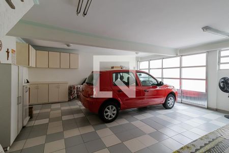 Casa à venda com 150m², 3 quartos e 2 vagas Casa à venda com 150m², 3 quartos e 2 vagasGaragem