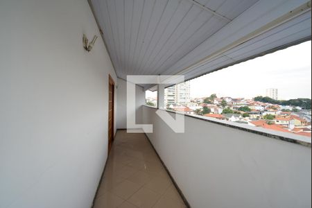 Casa à venda com 254m², 3 quartos e 5 vagasVaranda