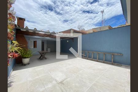 Casa à venda com 250m², 3 quartos e 3 vagasQuintal