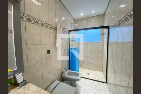 Casa à venda com 250m², 3 quartos e 3 vagasBanheiro