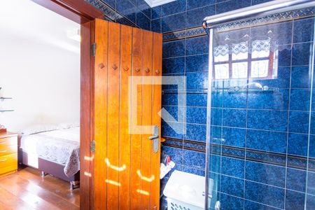 Casa à venda com 550m², 5 quartos e 7 vagas Casa à venda com 550m², 5 quartos e 7 vagasBanheiro da Suíte 2