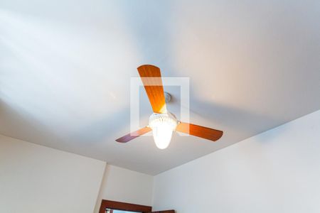 Casa à venda com 550m², 5 quartos e 7 vagas Casa à venda com 550m², 5 quartos e 7 vagasVentilador do Quarto de Serviço