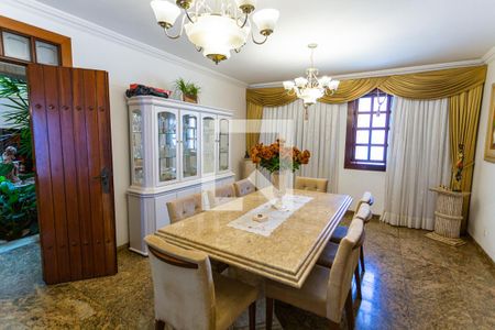 Casa à venda com 550m², 5 quartos e 7 vagas Casa à venda com 550m², 5 quartos e 7 vagasSala 3