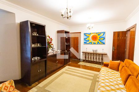 Casa à venda com 550m², 5 quartos e 7 vagas Casa à venda com 550m², 5 quartos e 7 vagasSala 4