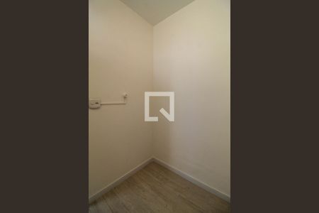 Apartamento à venda com 70m², 2 quartos e sem vaga Apartamento à venda com 70m², 2 quartos e sem vagaQuarto de Serviço