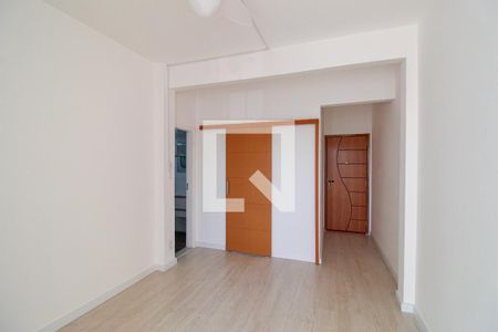 Apartamento à venda com 70m², 2 quartos e sem vaga Apartamento à venda com 70m², 2 quartos e sem vagaSala