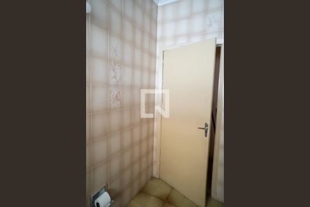 Casa à venda com 200m², 3 quartos e 4 vagas Casa à venda com 200m², 3 quartos e 4 vagasBanheiro Social