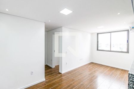 Sala de apartamento para alugar com 2 quartos, 55m² em Santo Amaro, São Paulo