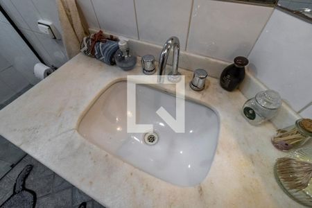 Apartamento à venda com 100m², 2 quartos e 1 vagaBanheiro 2 - Torneira
