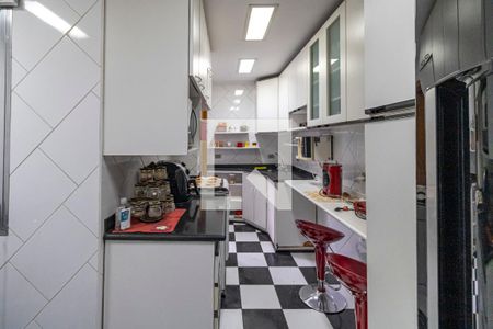 Apartamento à venda com 100m², 2 quartos e 1 vagaCozinha