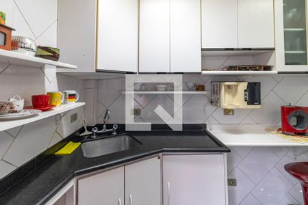 Apartamento à venda com 100m², 2 quartos e 1 vagaCozinha