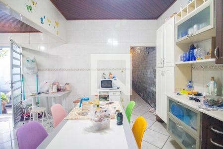 Casa à venda com 183m², 4 quartos e 4 vagascozinha