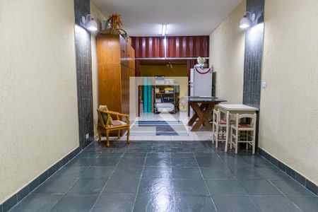 Casa à venda com 370m², 3 quartos e 4 vagas Casa à venda com 370m², 3 quartos e 4 vagasGaragem