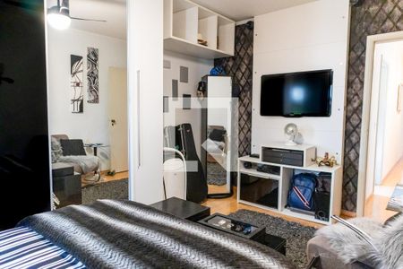 Casa à venda com 370m², 3 quartos e 4 vagas Casa à venda com 370m², 3 quartos e 4 vagasQuarto 3