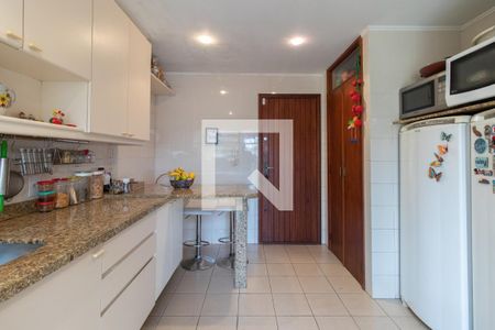 Casa à venda com 279m², 4 quartos e 4 vagasCozinha