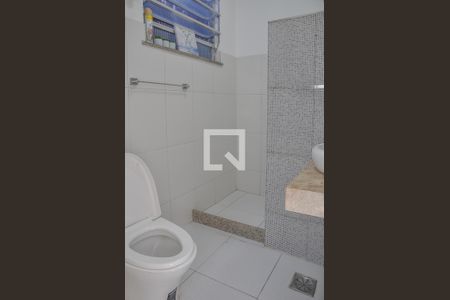 Apartamento à venda com 80m², 3 quartos e sem vagaBanheiro