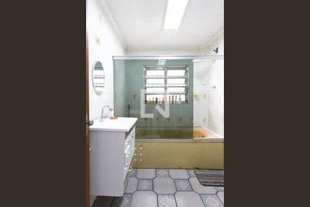 Casa à venda com 760m², 4 quartos e 2 vagas Casa à venda com 760m², 4 quartos e 2 vagasBanheiro