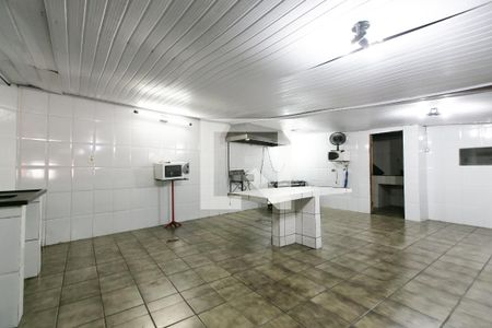 Casa à venda com 760m², 4 quartos e 2 vagas Casa à venda com 760m², 4 quartos e 2 vagasSalão de Festas