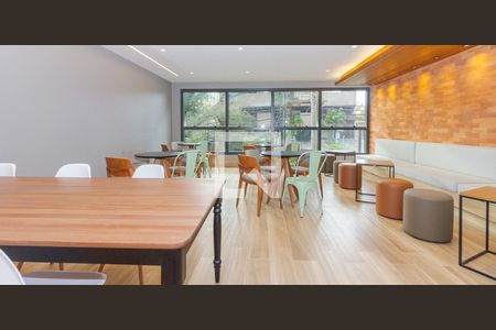 Apartamento à venda com 73m², 2 quartos e 2 vagasÁrea comum - Salão de festas