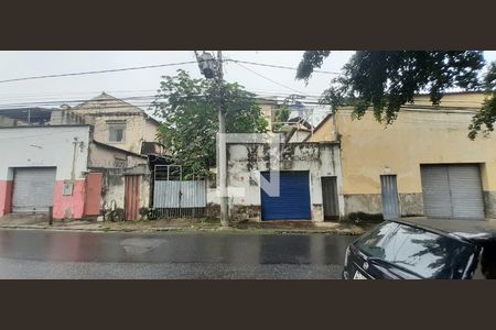 Casa à venda com 340m², 6 quartos e 2 vagas