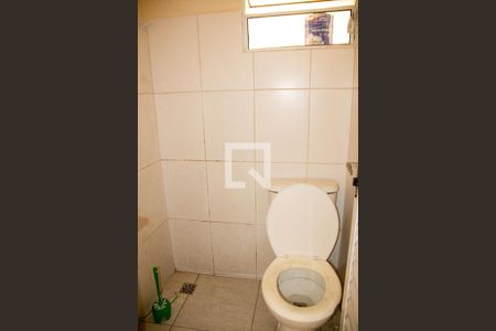 Banheiro de casa para alugar com 1 quarto, 50m² em Vila Nivi, São Paulo