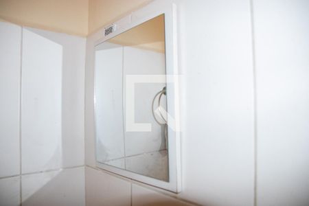 Banheiro de casa para alugar com 1 quarto, 50m² em Vila Nivi, São Paulo