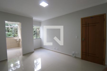 Sala de apartamento para alugar com 2 quartos, 53m² em Jardim Valéria, Guarulhos