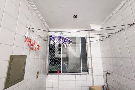 Apartamento à venda com 45m², 2 quartos e 1 vaga Apartamento à venda com 45m², 2 quartos e 1 vagaÁrea de Serviço