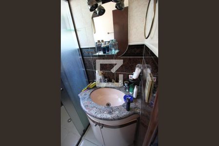 Casa à venda com 190m², 3 quartos e 3 vagasBanheiro