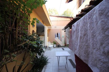 Casa à venda com 190m², 3 quartos e 3 vagasQuintal