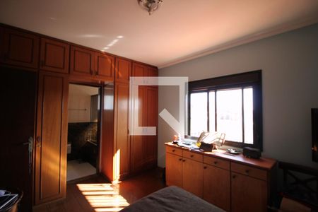 Casa à venda com 190m², 3 quartos e 3 vagasQuarto 3 - Armários