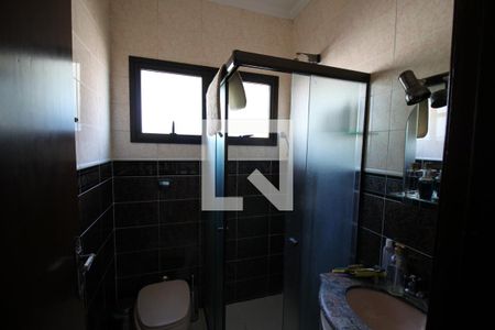 Casa à venda com 190m², 3 quartos e 3 vagasBanheiro