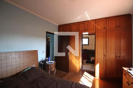 Casa à venda com 190m², 3 quartos e 3 vagasQuarto 3 - Suíte