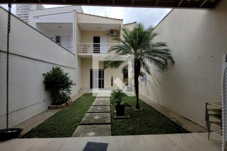 Casa à venda com 179m², 3 quartos e 4 vagas Casa à venda com 179m², 3 quartos e 4 vagasarea de lazer/quintal