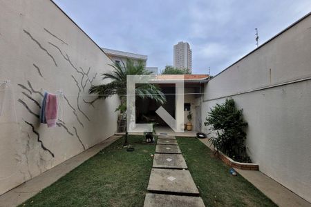 Casa à venda com 179m², 3 quartos e 4 vagas Casa à venda com 179m², 3 quartos e 4 vagasarea de lazer/quintal