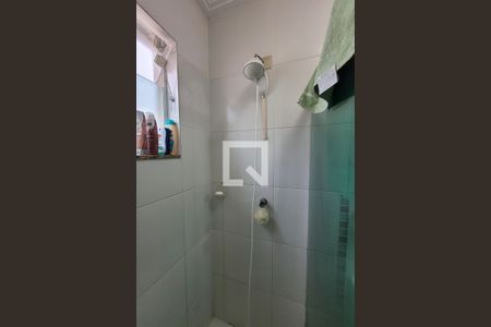 Casa à venda com 179m², 3 quartos e 4 vagas Casa à venda com 179m², 3 quartos e 4 vagasBanheiro Social