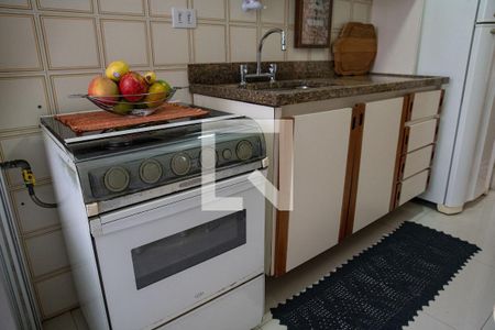 Apartamento à venda com 64m², 2 quartos e 1 vagaCozinha